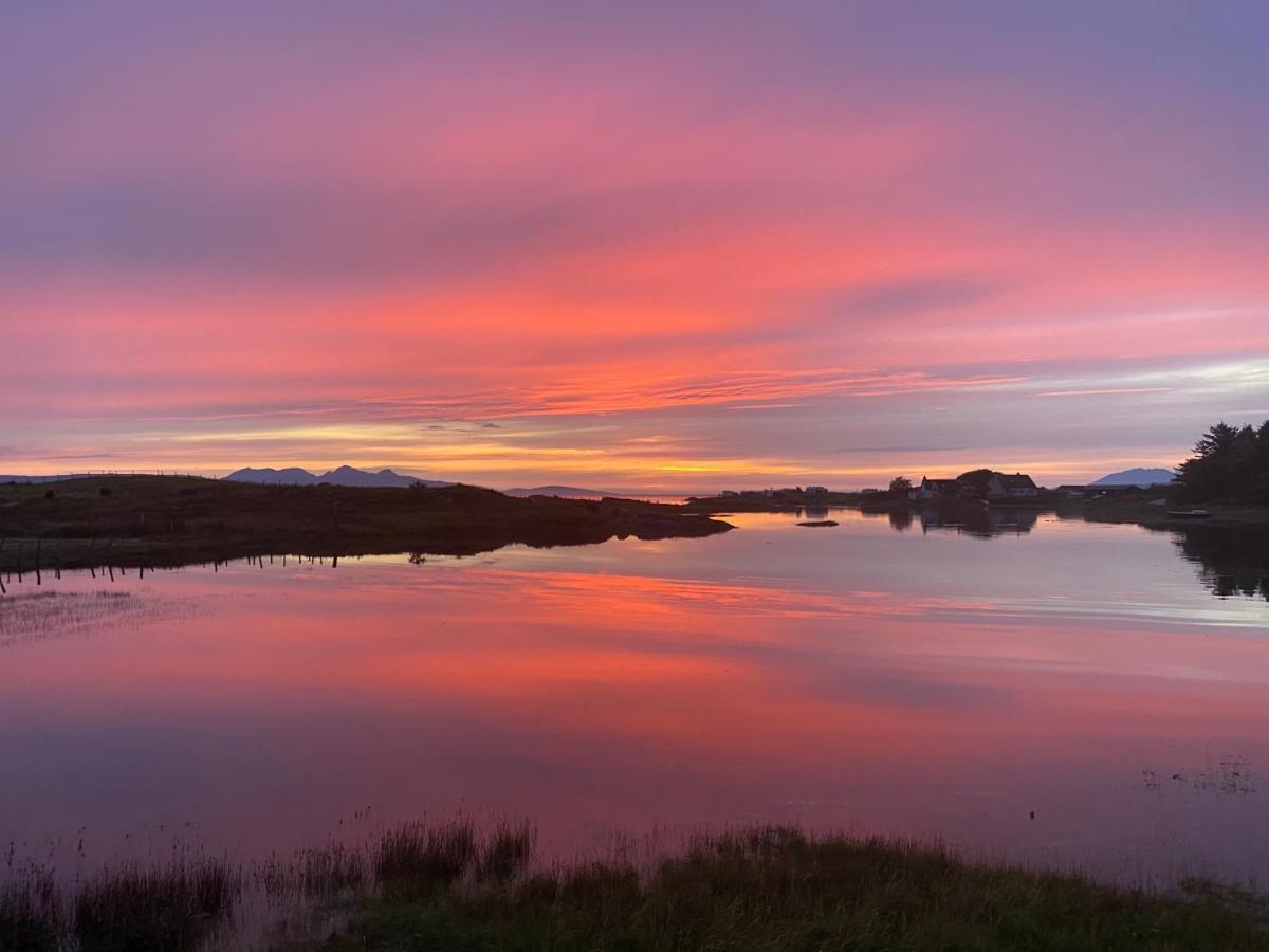 The Sheiling Holiday Home With Gorgeous Views Over The Isles Arisaig Exteriér fotografie